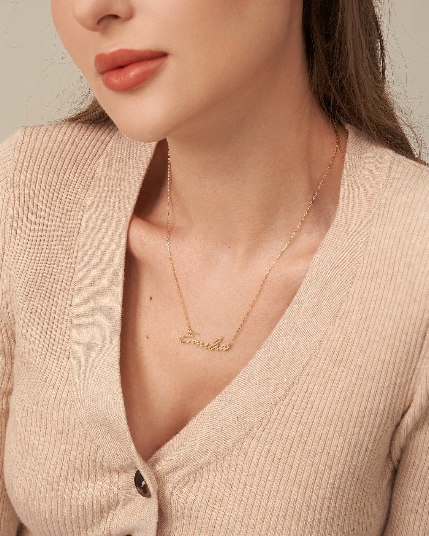 POLLY SCRIPT NAME NECKLACE