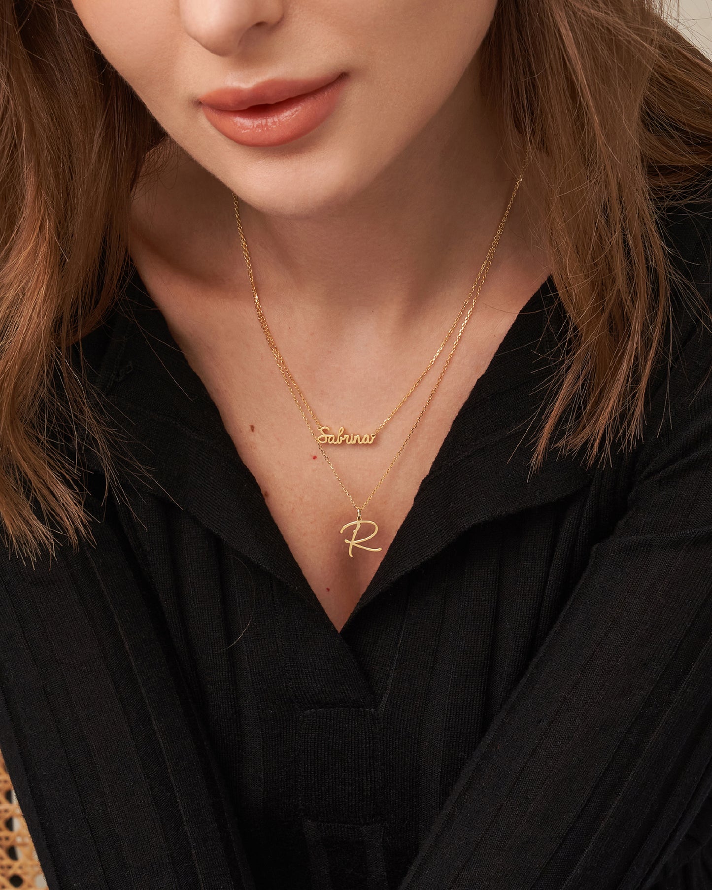 HELLEN DAINTY INITIAL NAME NECKLACE