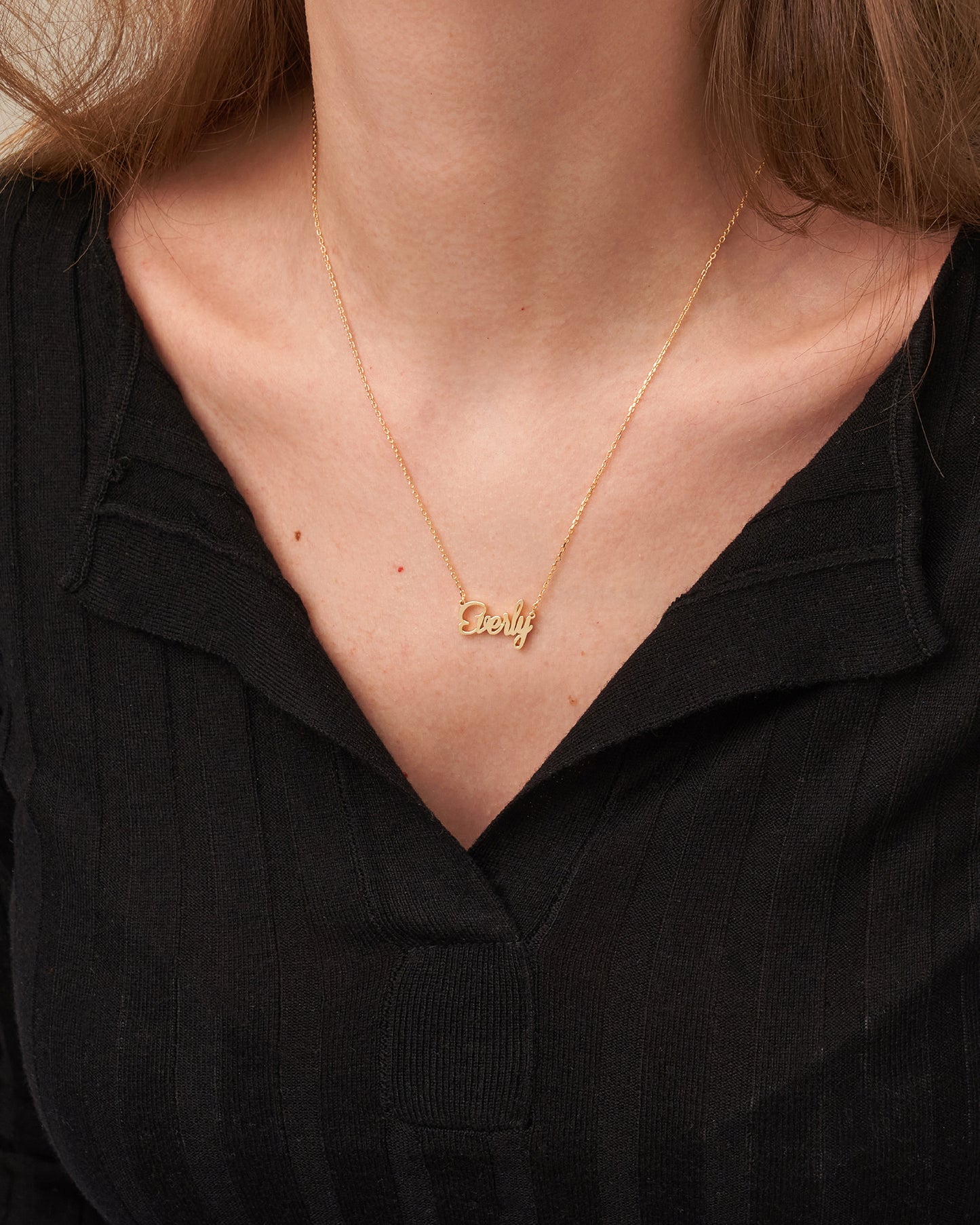 MELLOW DAINTY NAME NECKLACE