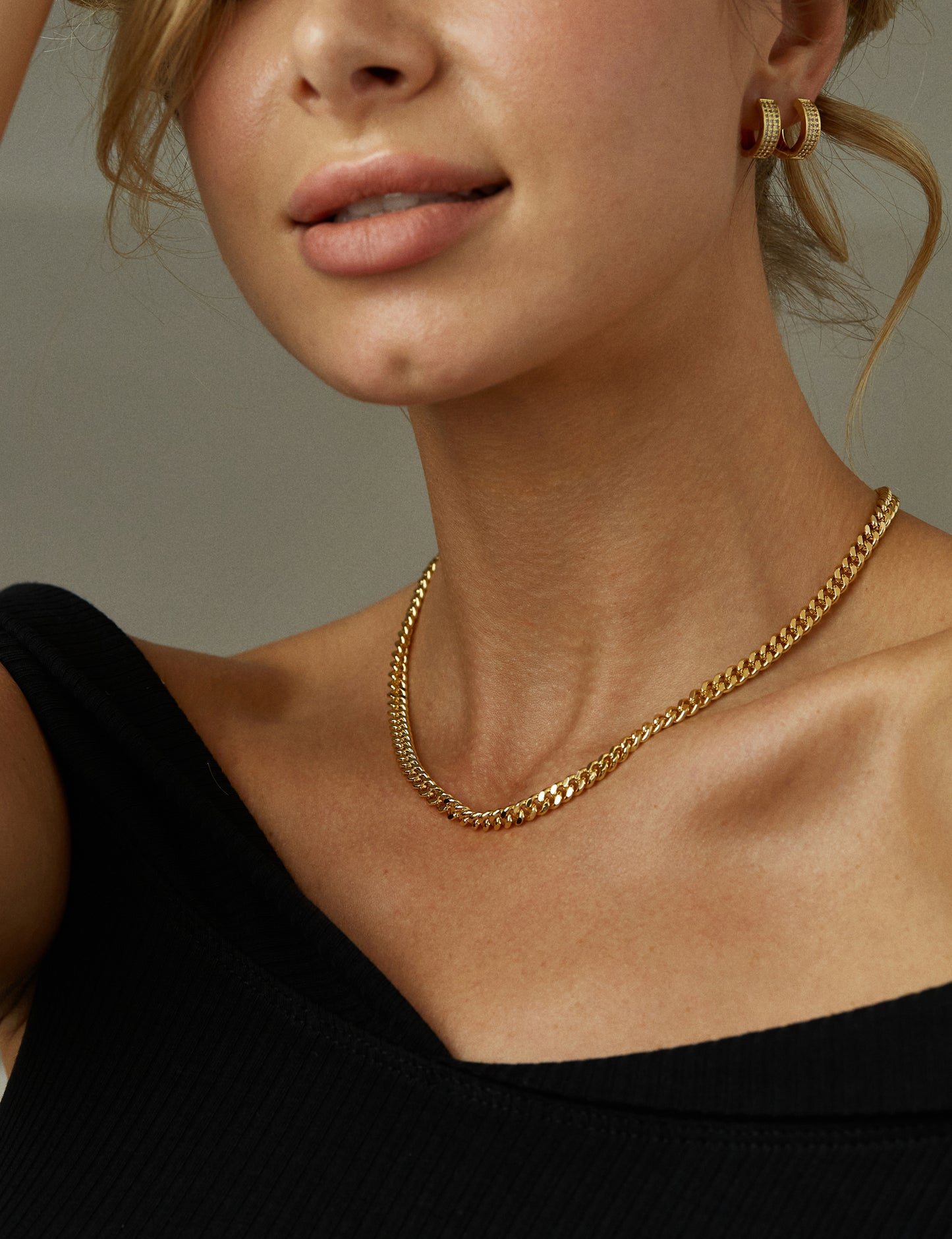 RHIA CURB NECKLACE