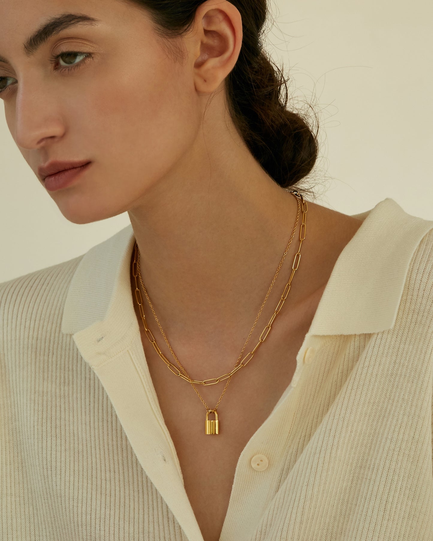 NYRIE PADLOCK PENDANT NECKLACE