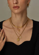 ALIE CROSS PENDANT NECKLACE