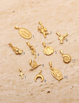 ASSORTED CHARM CURB NECKLACE