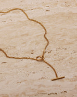 LIERA TOGGLE CLASP NECKLACE