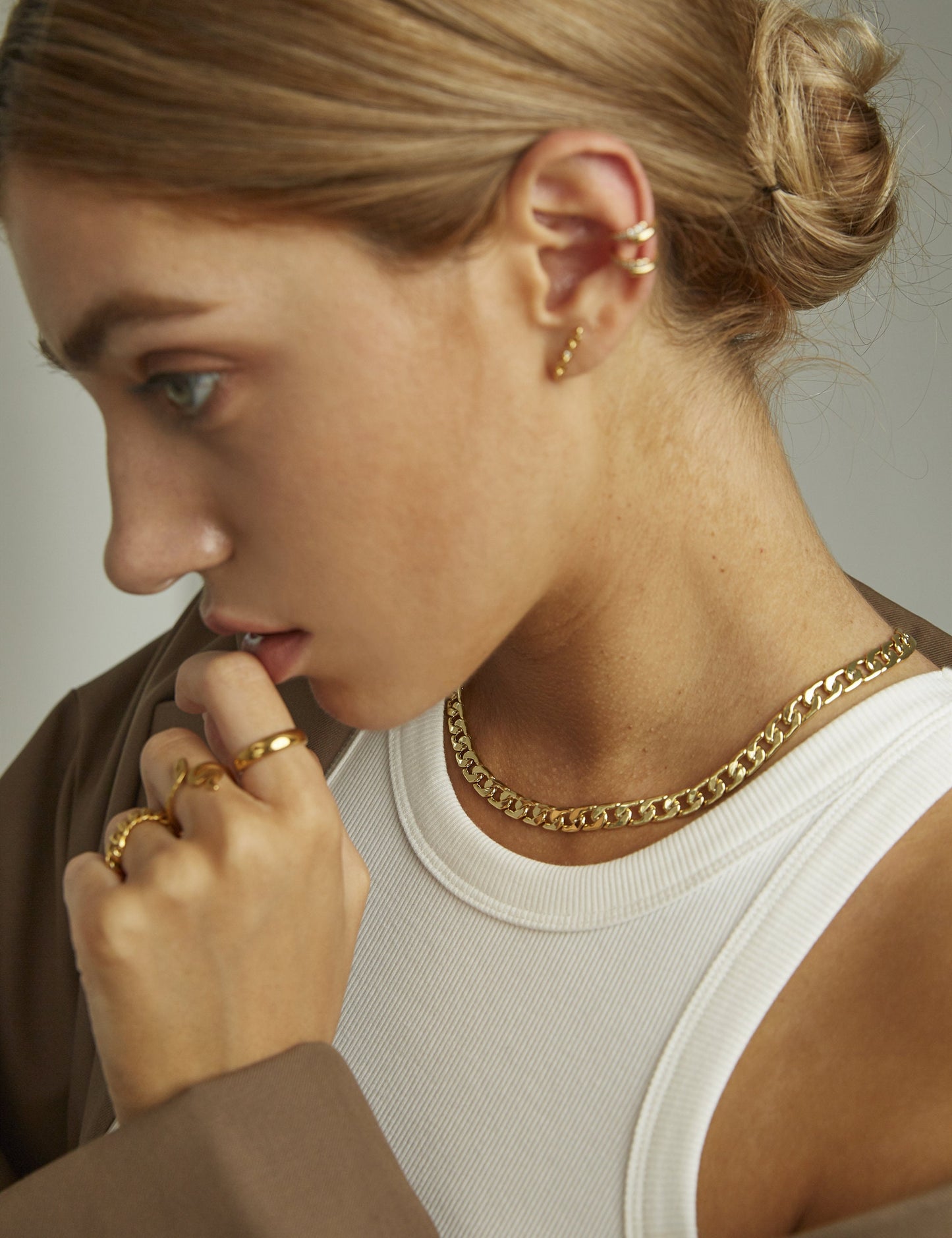 RILIE CURB CHAIN NECKLACE