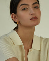 MILA CROISSANT HOOP EARRIGNS