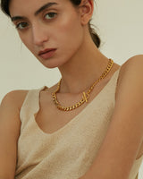 RIANN TOGGLE CURB NECKLACE & BRACELET
