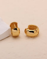 ALICA HOOP EARRING