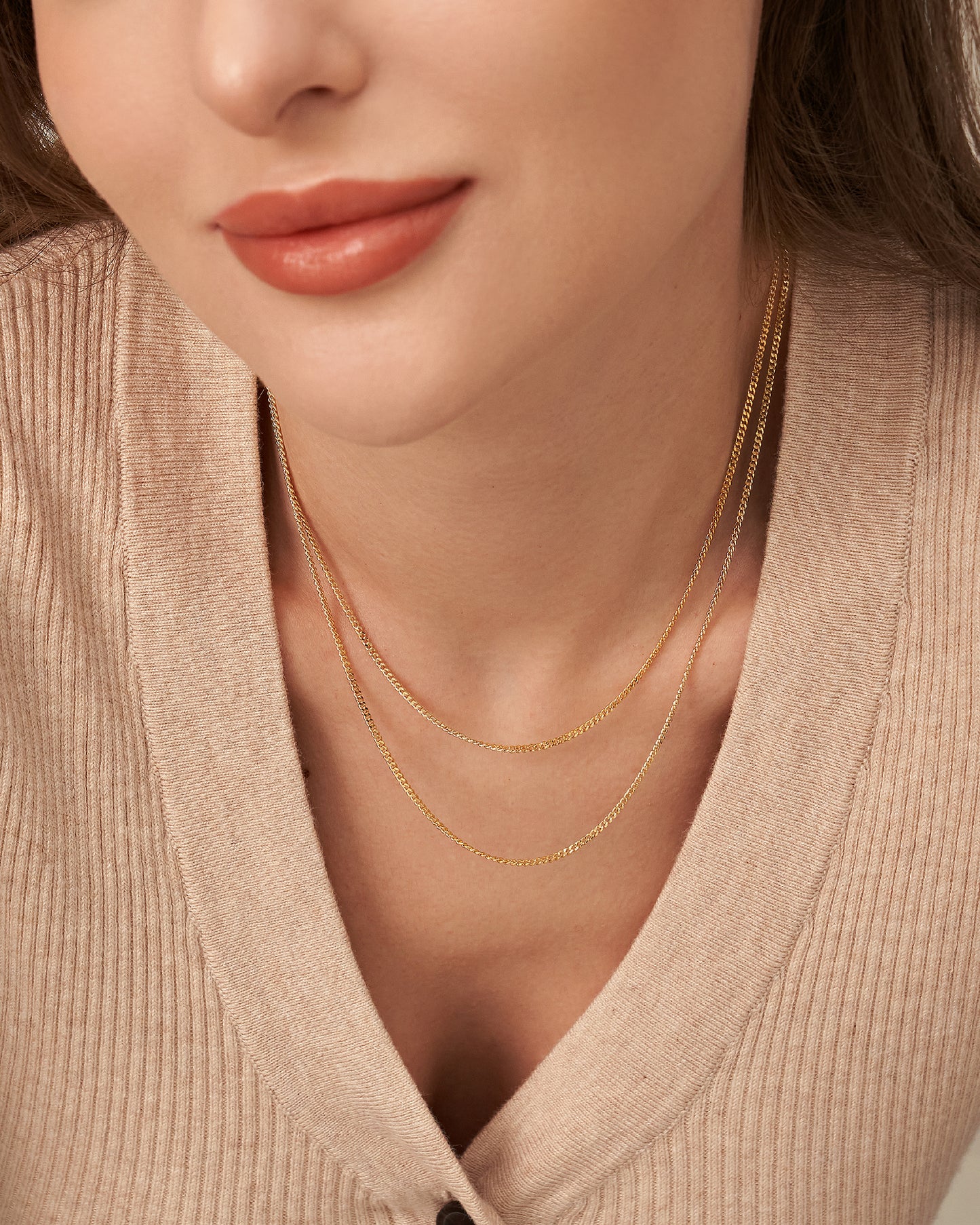 ALIDA CURB CHAIN NECKLACE