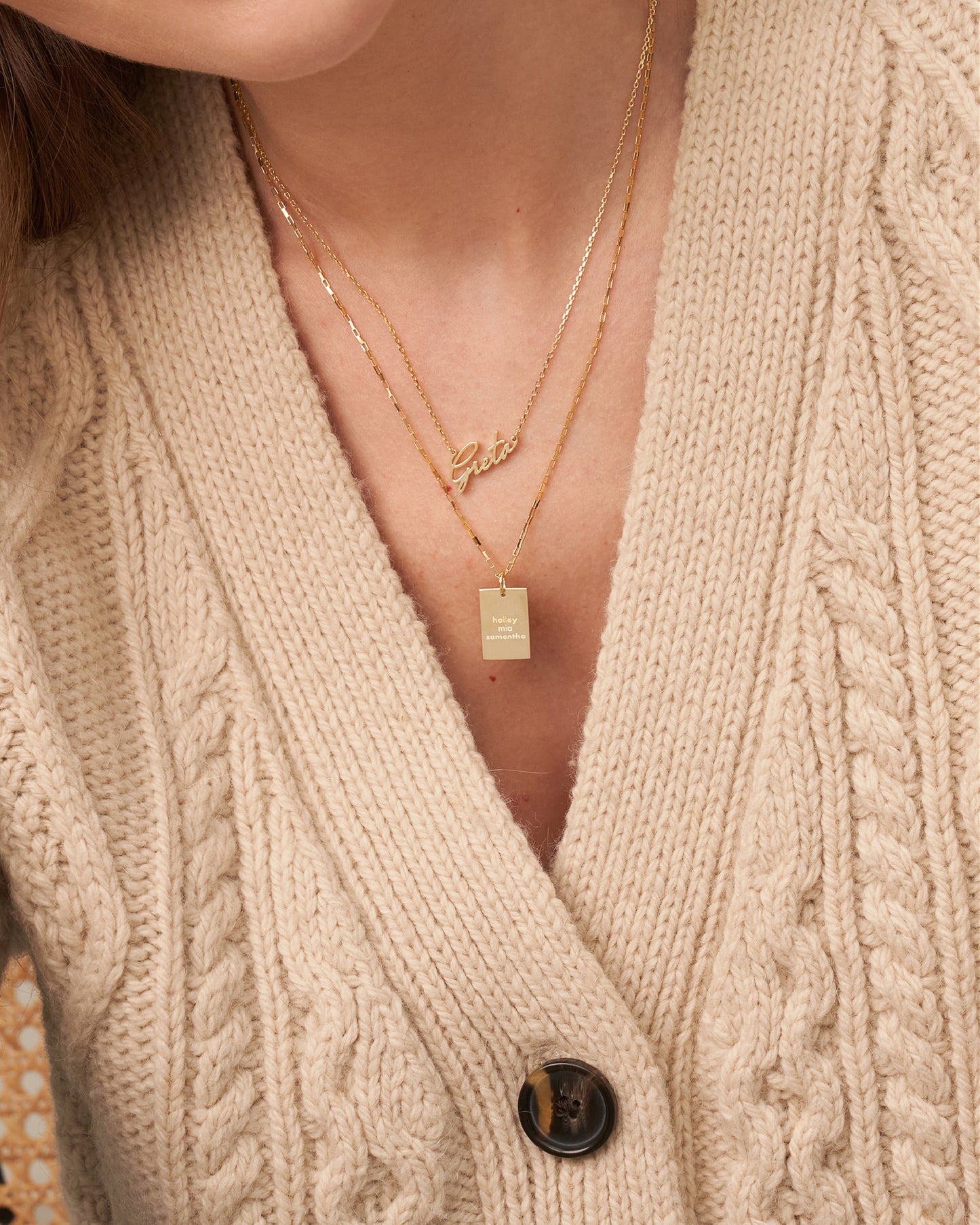 NELLA NAME TAG NECKLACE