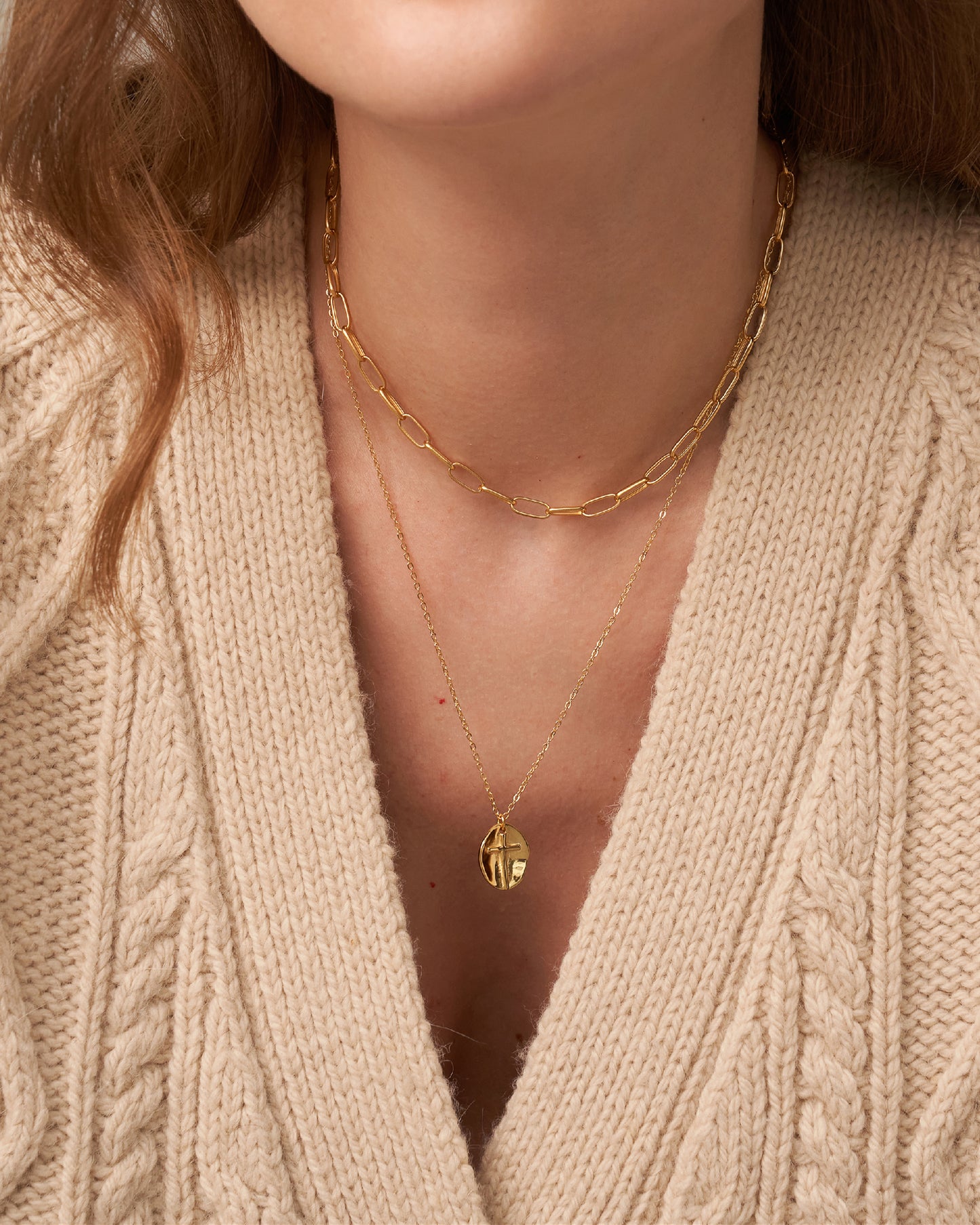 ANNA CROSS PENDANT NECKLACE