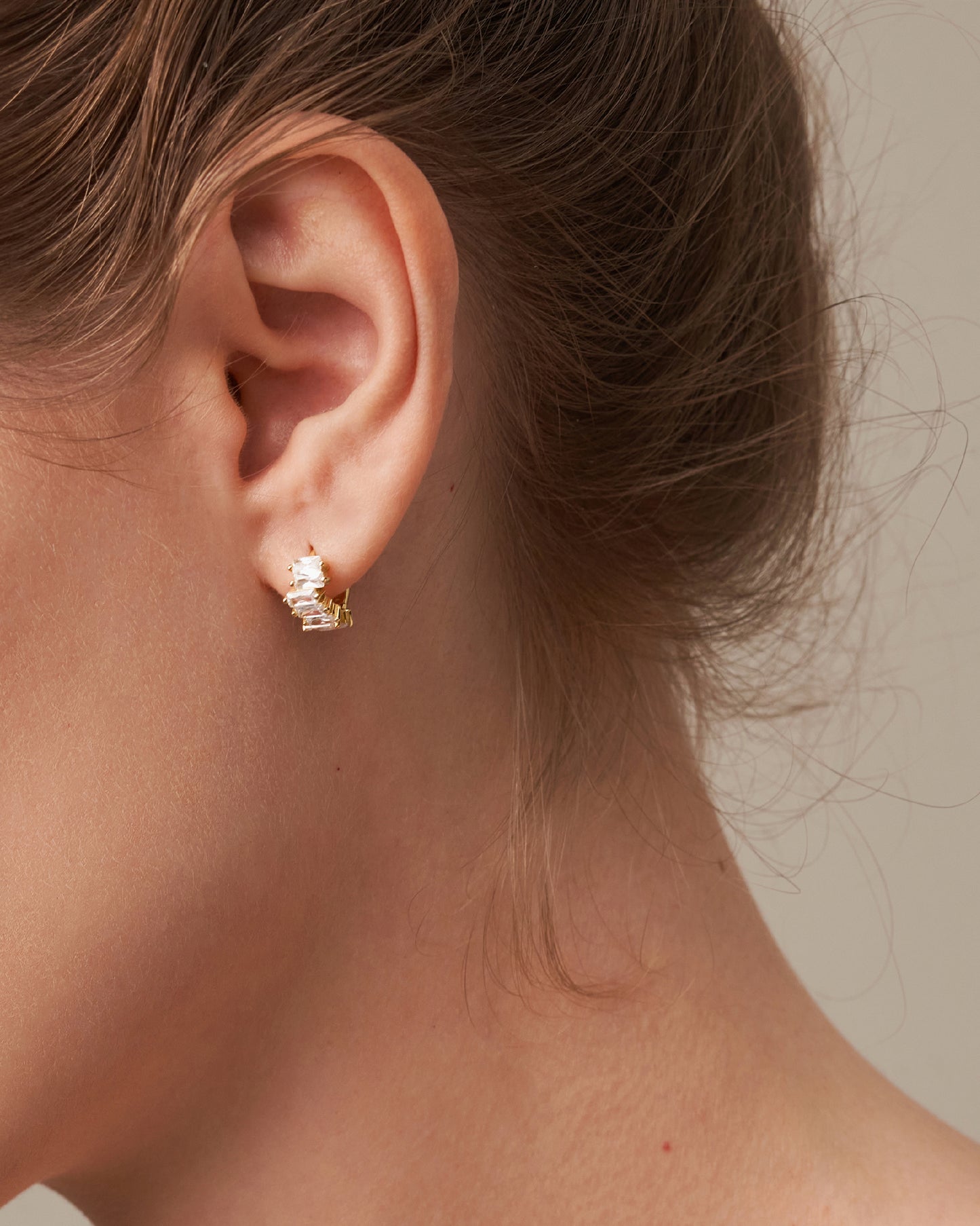 CLAIRE BAGUETTE HUGGIES