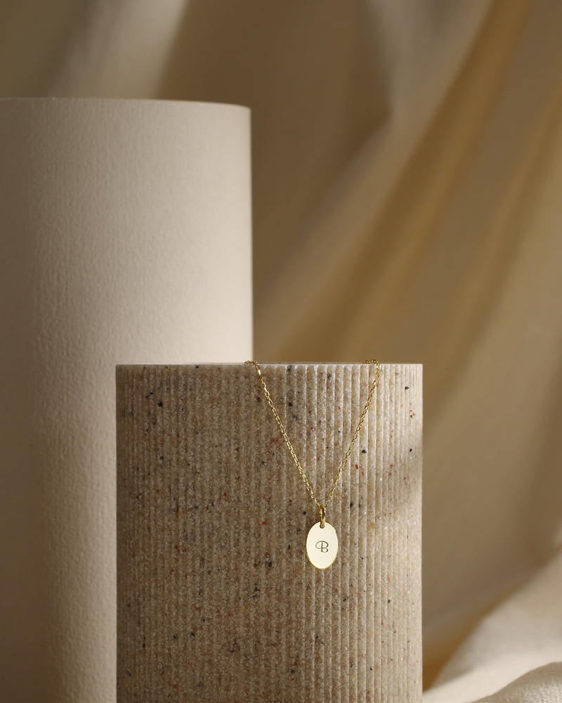 OVAL NAME TAG NECKLACE