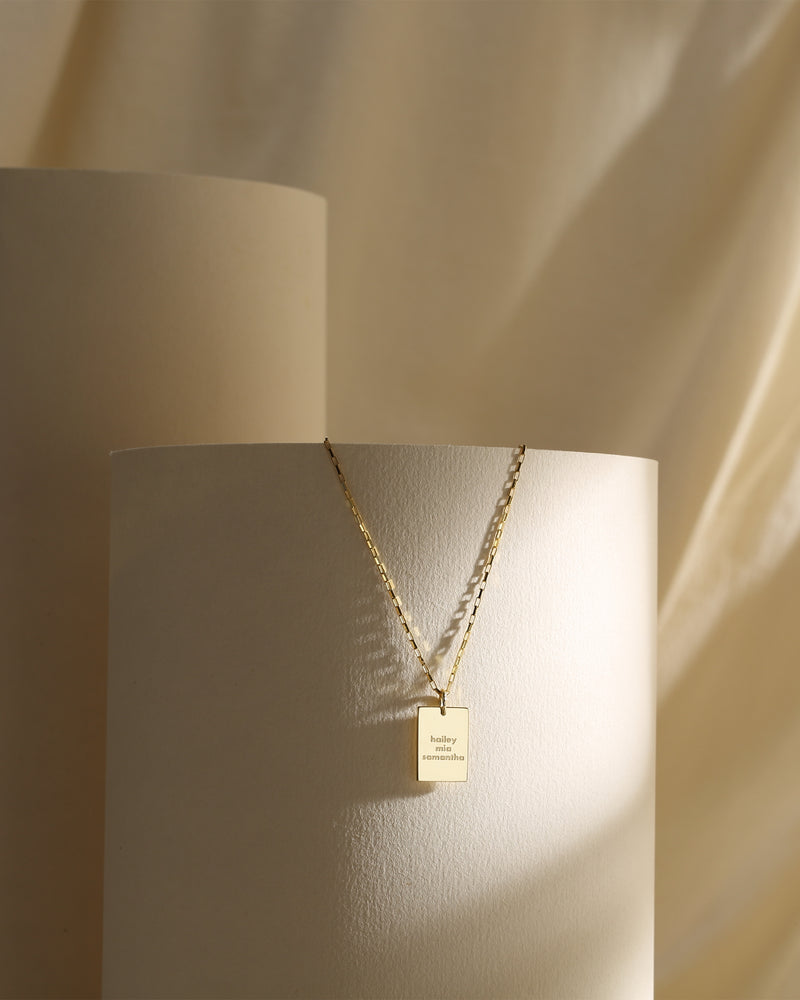 NELLA NAME TAG NECKLACE