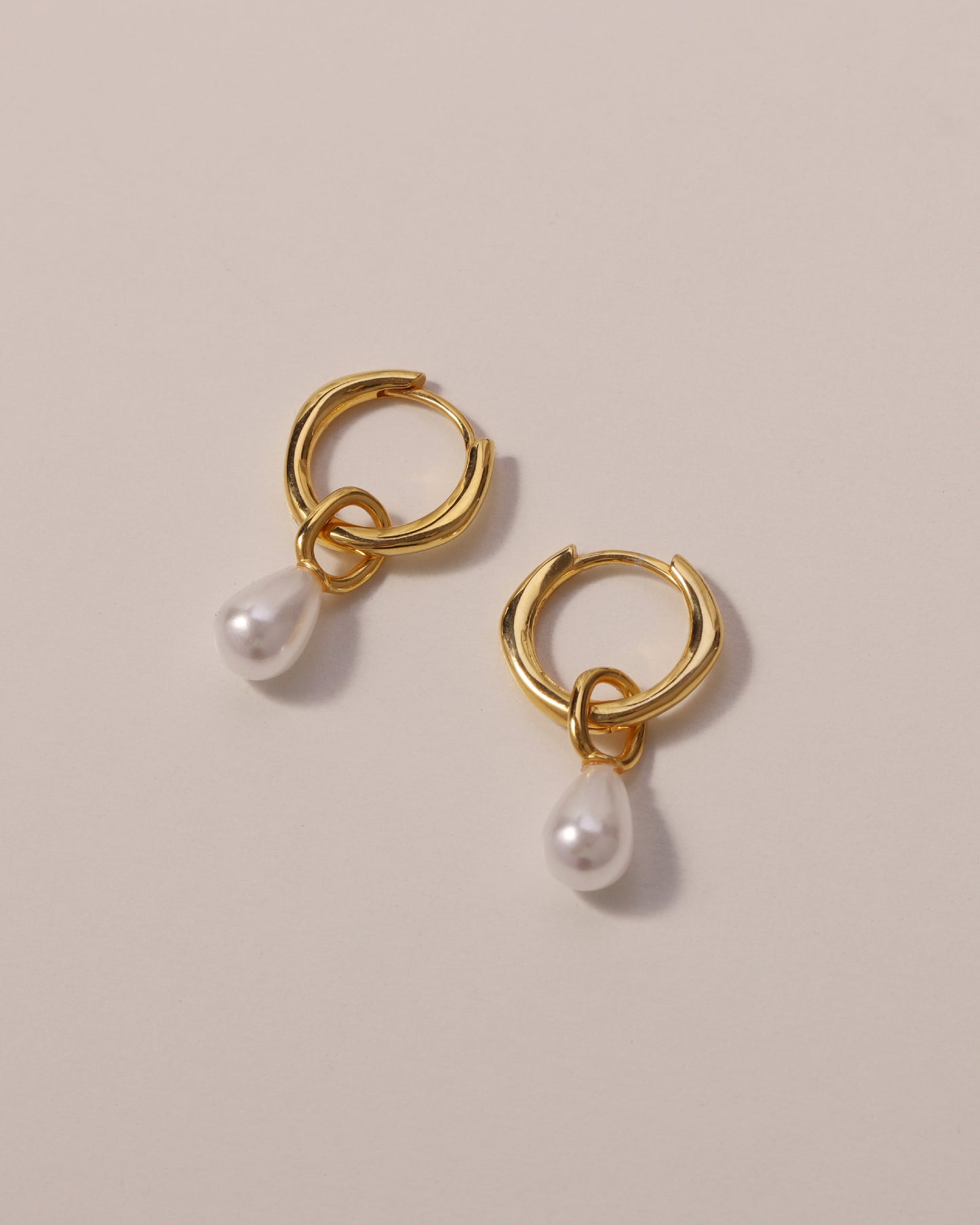 ADA PEARL DROP HUGGIES