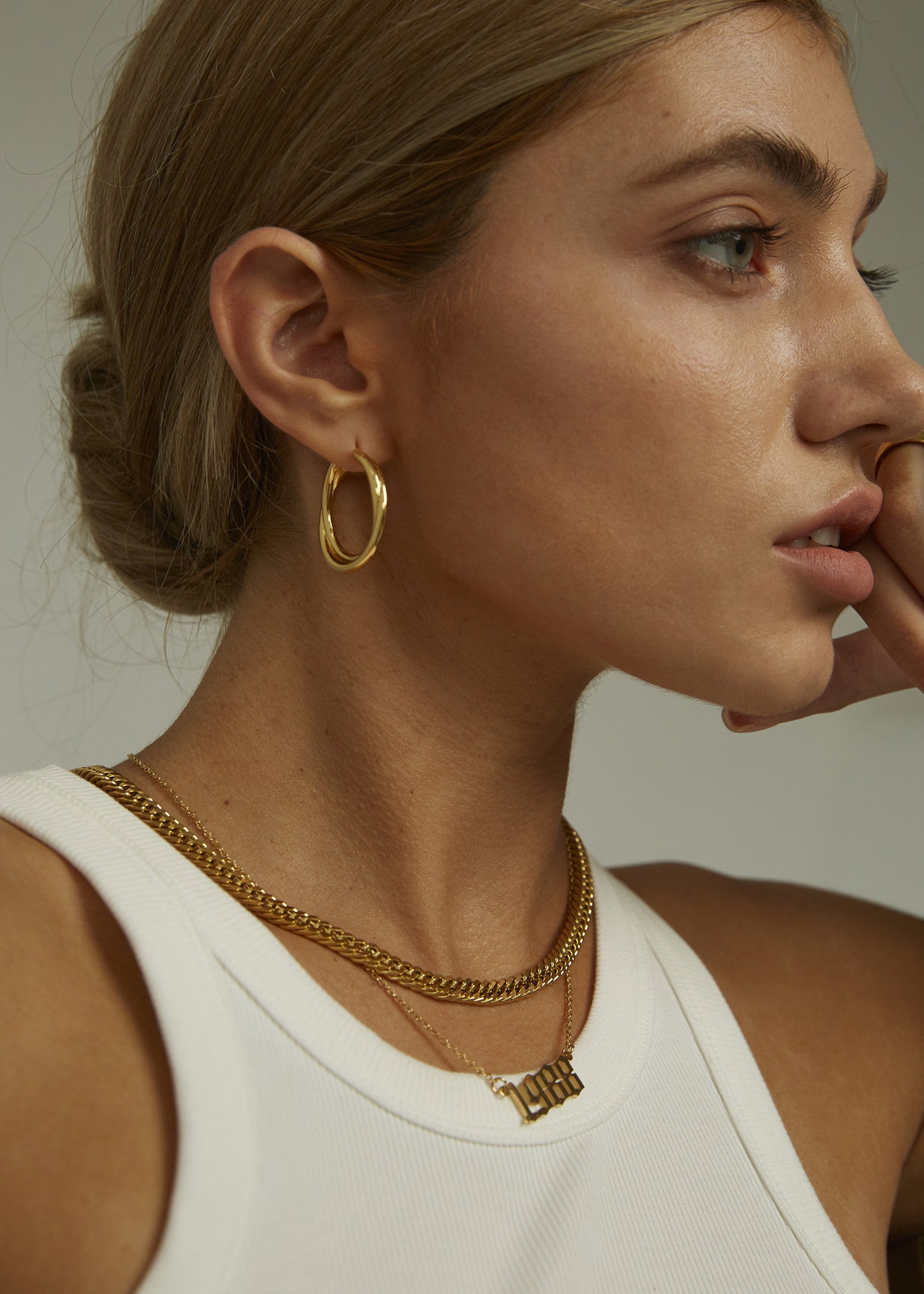 REILY FACETED CURB NECKLACE