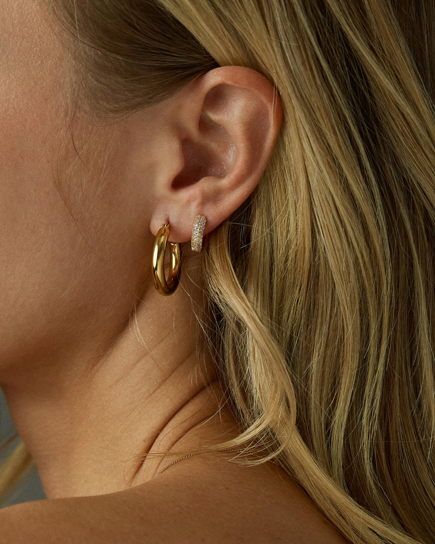 CALI HOOP EARRINGS