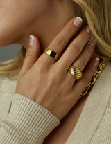 ROXANNE RIBBED DOME RING