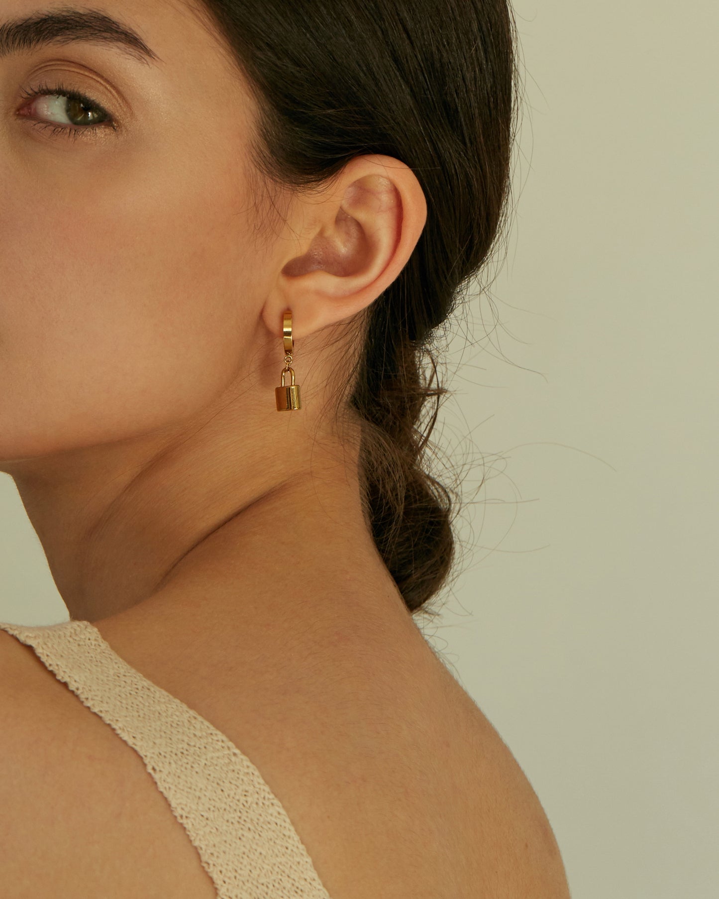 KYLIE PADLOCK HOOP EARRINGS