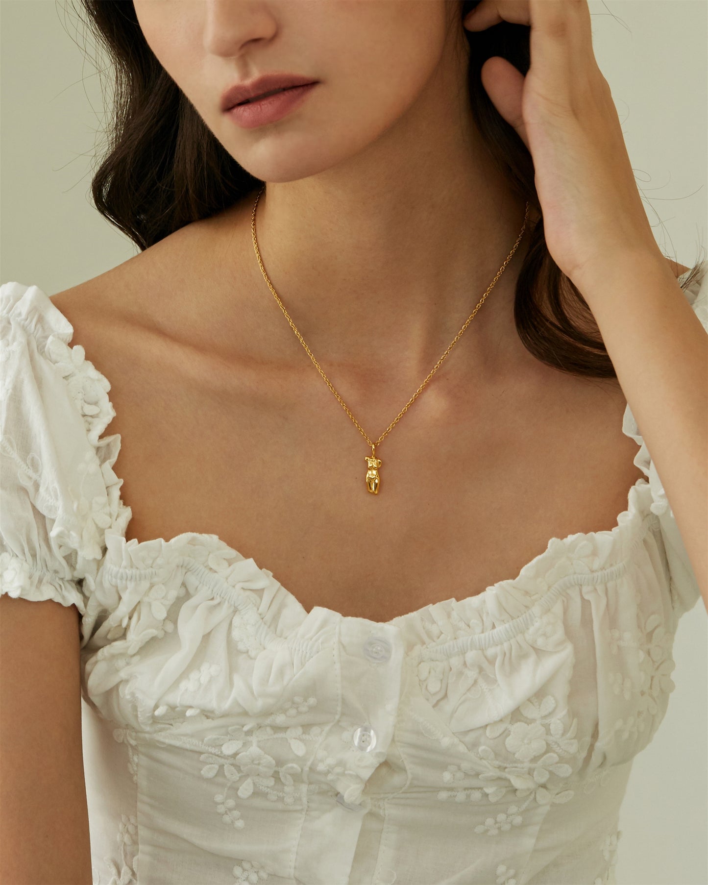 STACIE FEMALE BODY CHARM NECKLACE