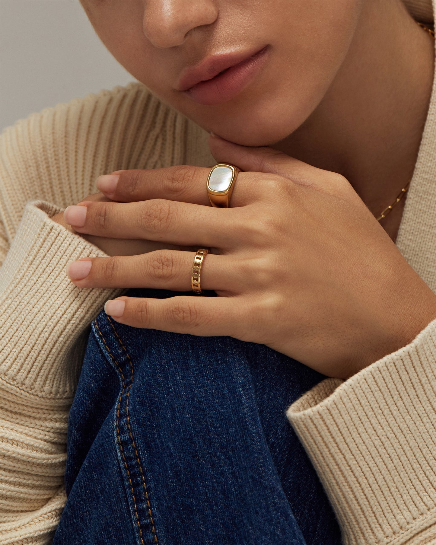 LONA PEARL SHELL SIGNET RING