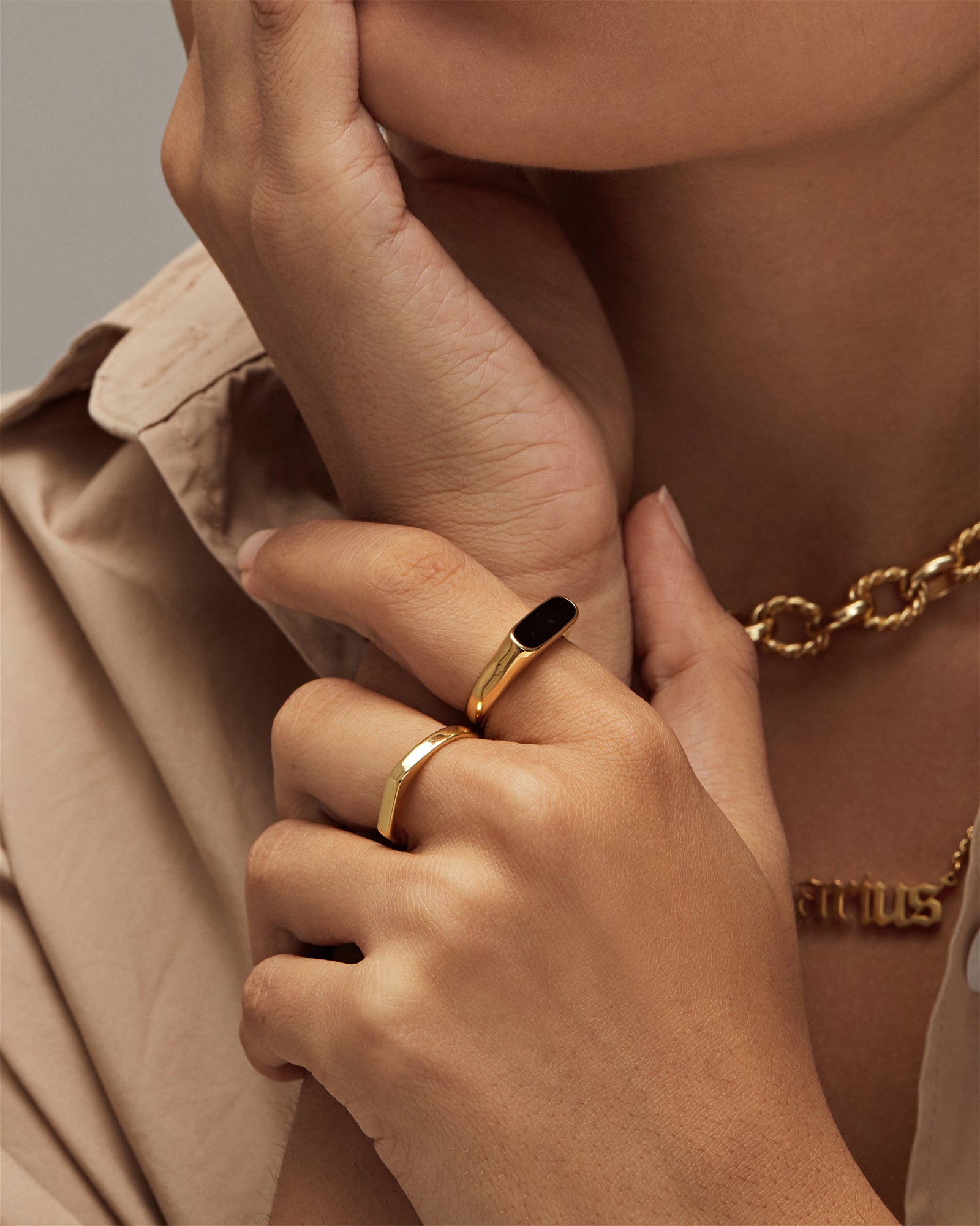 BRIANNE SIGNET BAND RING – STYLEBACCI BRIANNE SIGNET BAND RING – STYLEBACCI