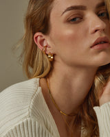 ISABEL RIBBED HOOP EARRINGS