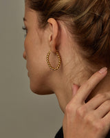 ALINA TWISTED OVAL HOOPS