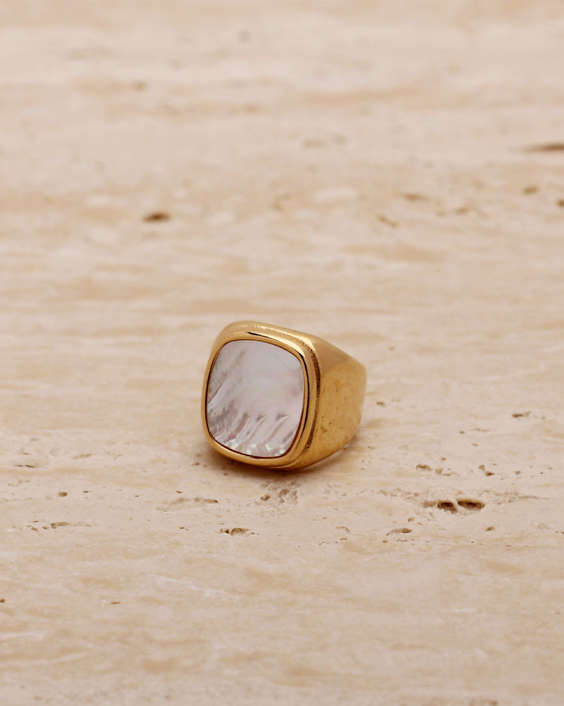 Missoma Fused Mother Of Pearl Woven Signet Ring - Farfetch