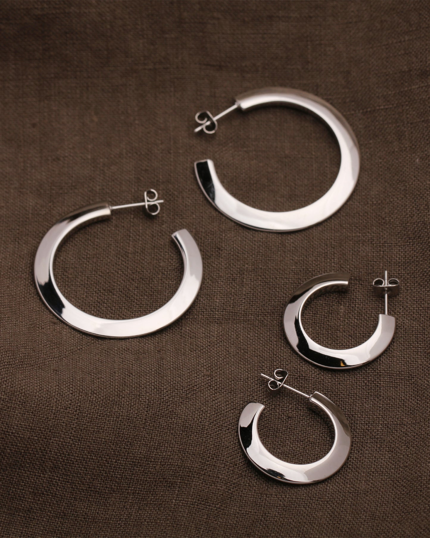 ELANOR HOOP EARRINGS