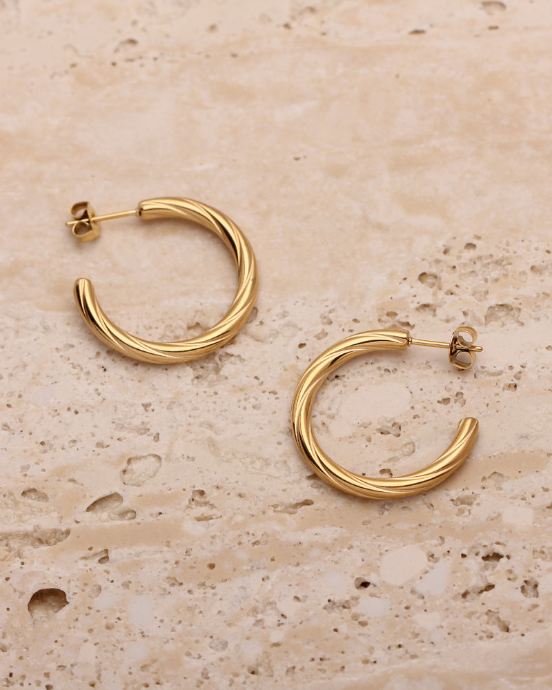 SIENNA TWISTED HOOPS