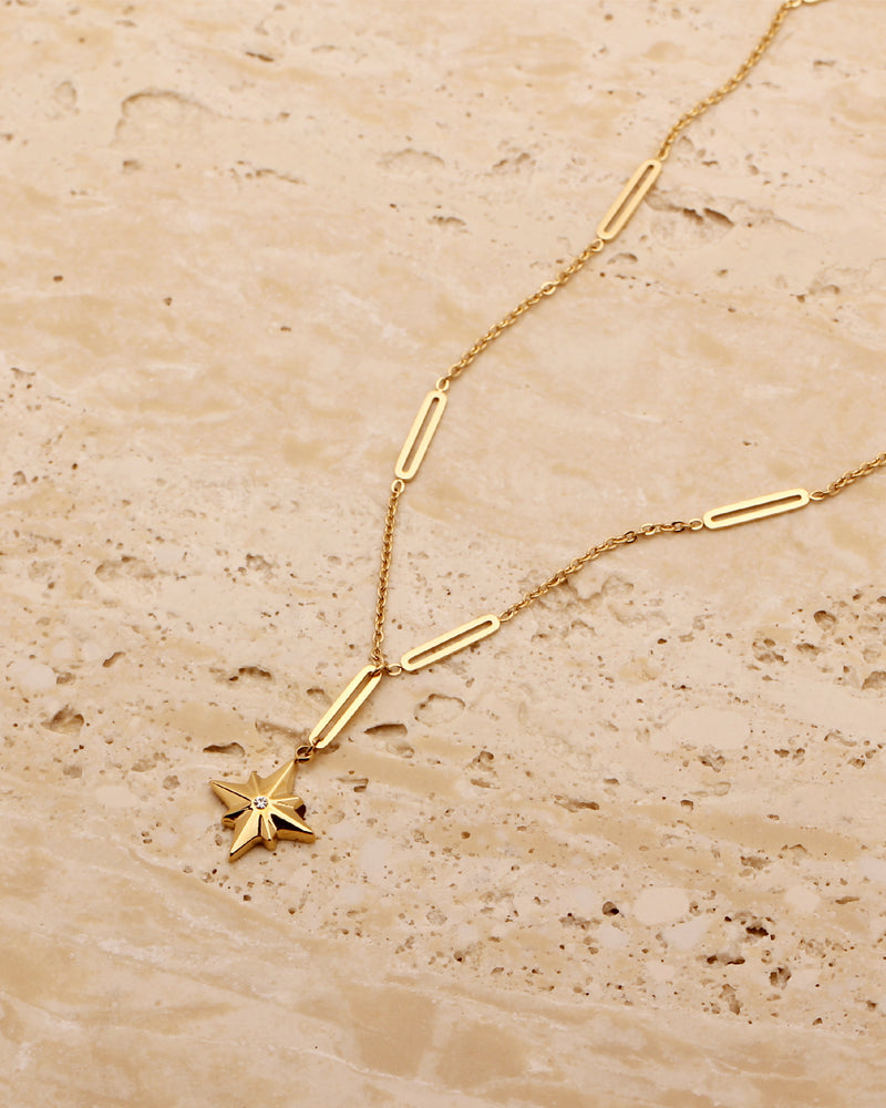 VELLA LARIAT STAR NECKLACE