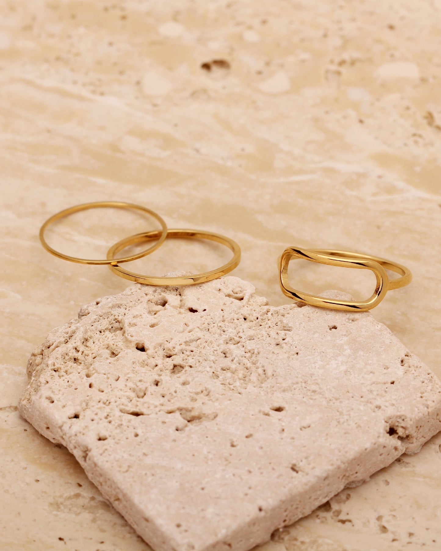 YUMO OPEN CIRCLE RING