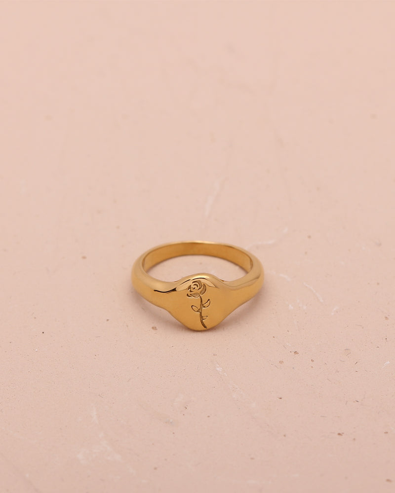 ROSIE FLOWER SIGNET RING