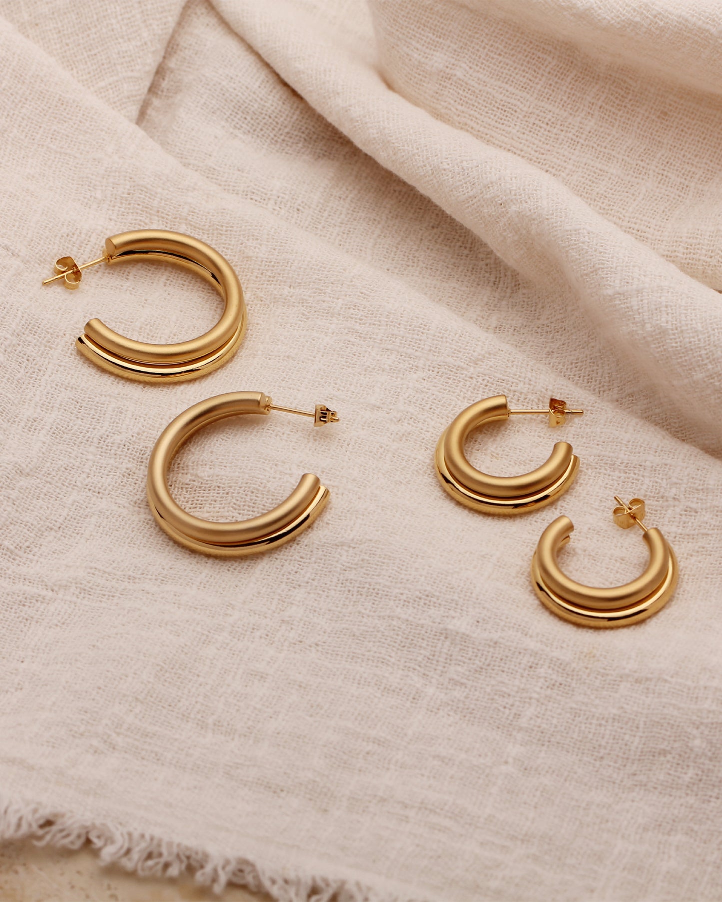 RUBI HOOP EARRINGS