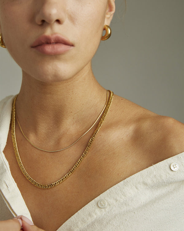 REILY FACETED CURB NECKLACE