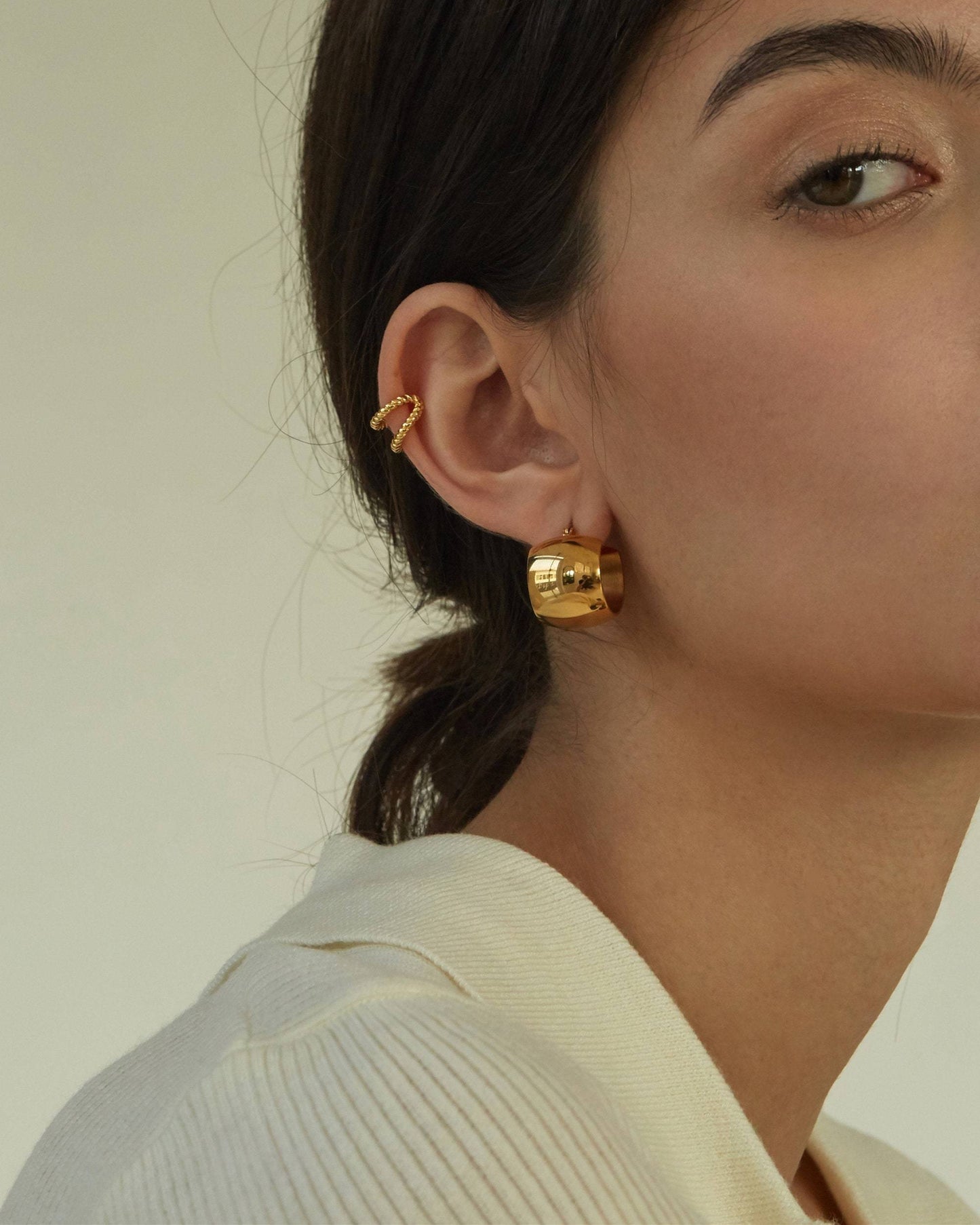DALIA HOOP EARRINGS
