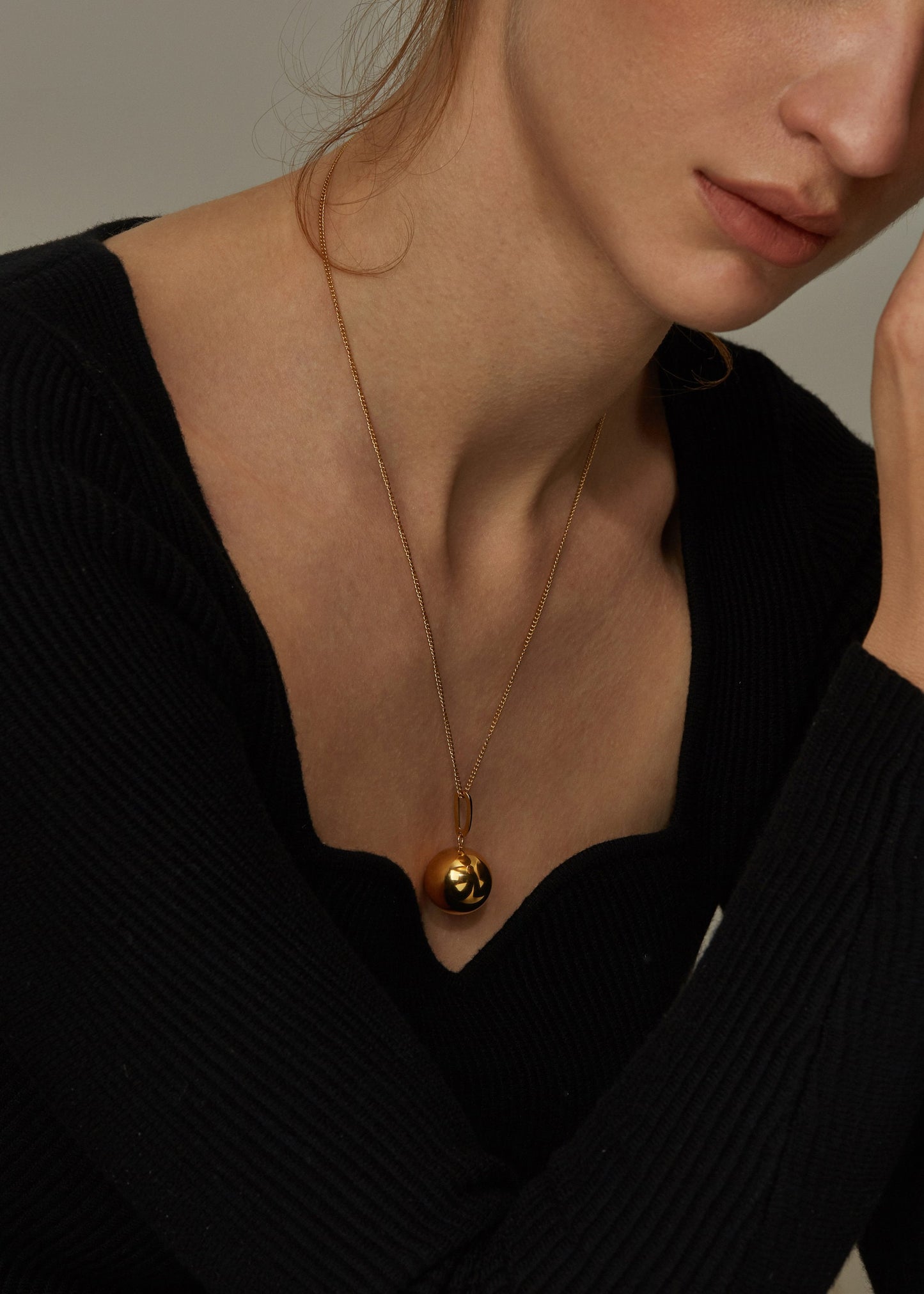 KADI BALL DROP NECKLACE