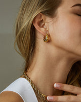 MARLA CROISSANT HOOP EARRINGS