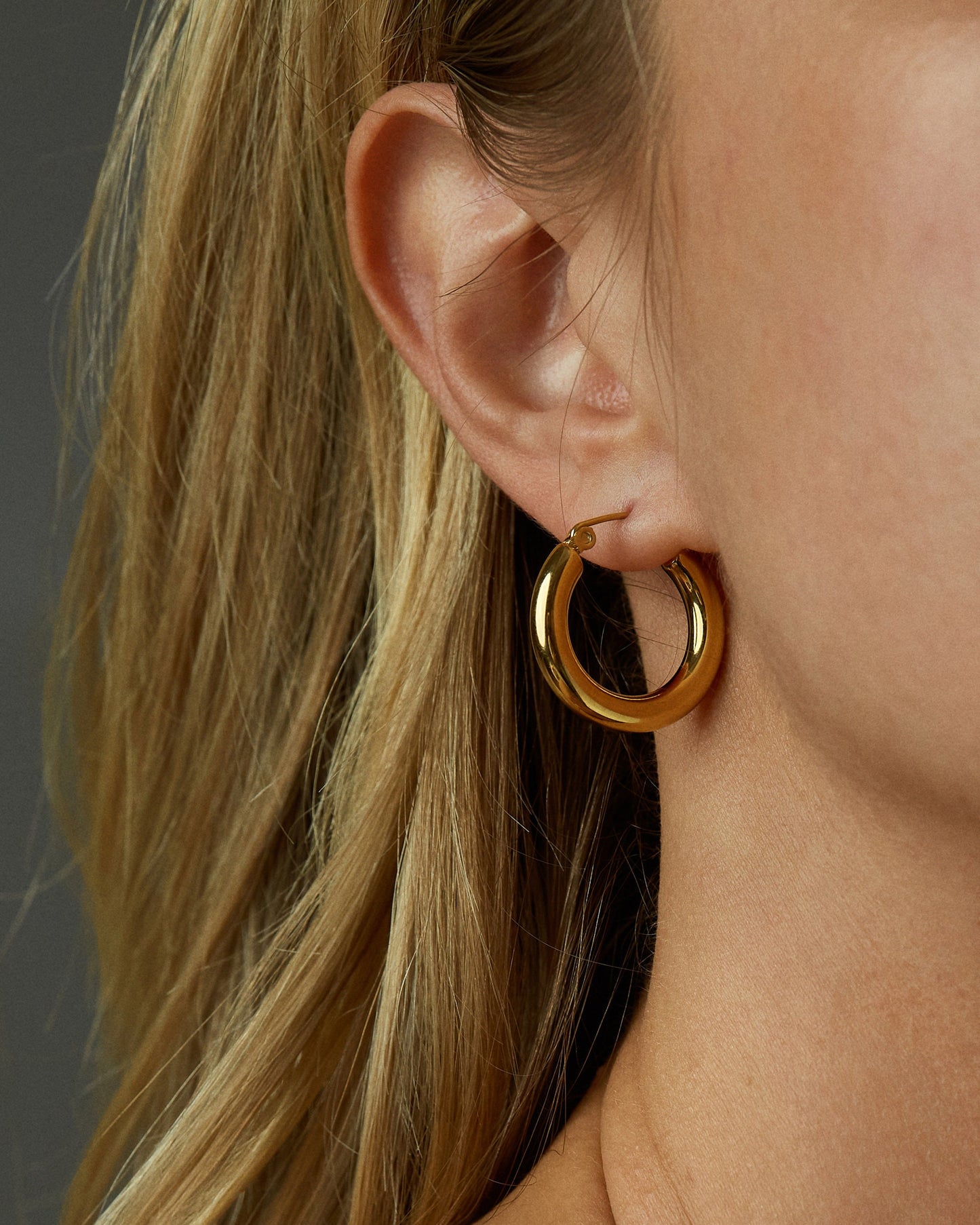 CALI HOOP EARRINGS
