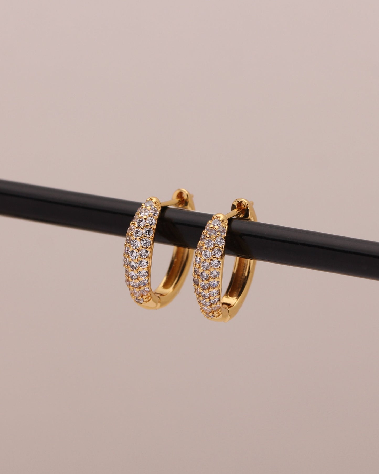 SADIE EVERYDAY HOOPS