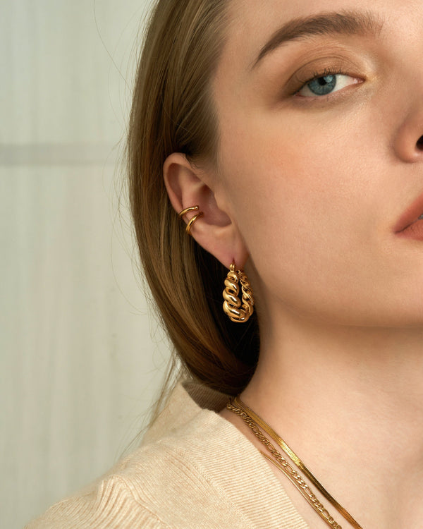 HANNAH CROISSANT HOOP EARRINGS